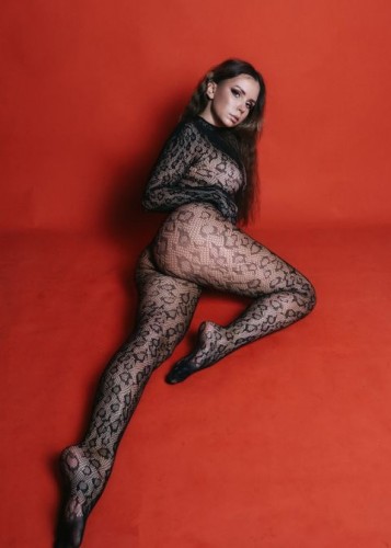 Ника, Г. Мегион